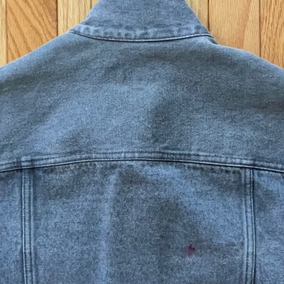Classic vintage Calvin Klein grey jean jacket - Picture 14 of 16